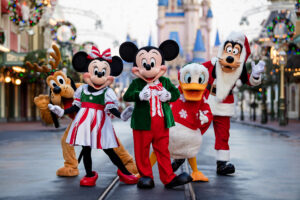 Mickey and Minnie Mickey's Very Merry Christmas Party