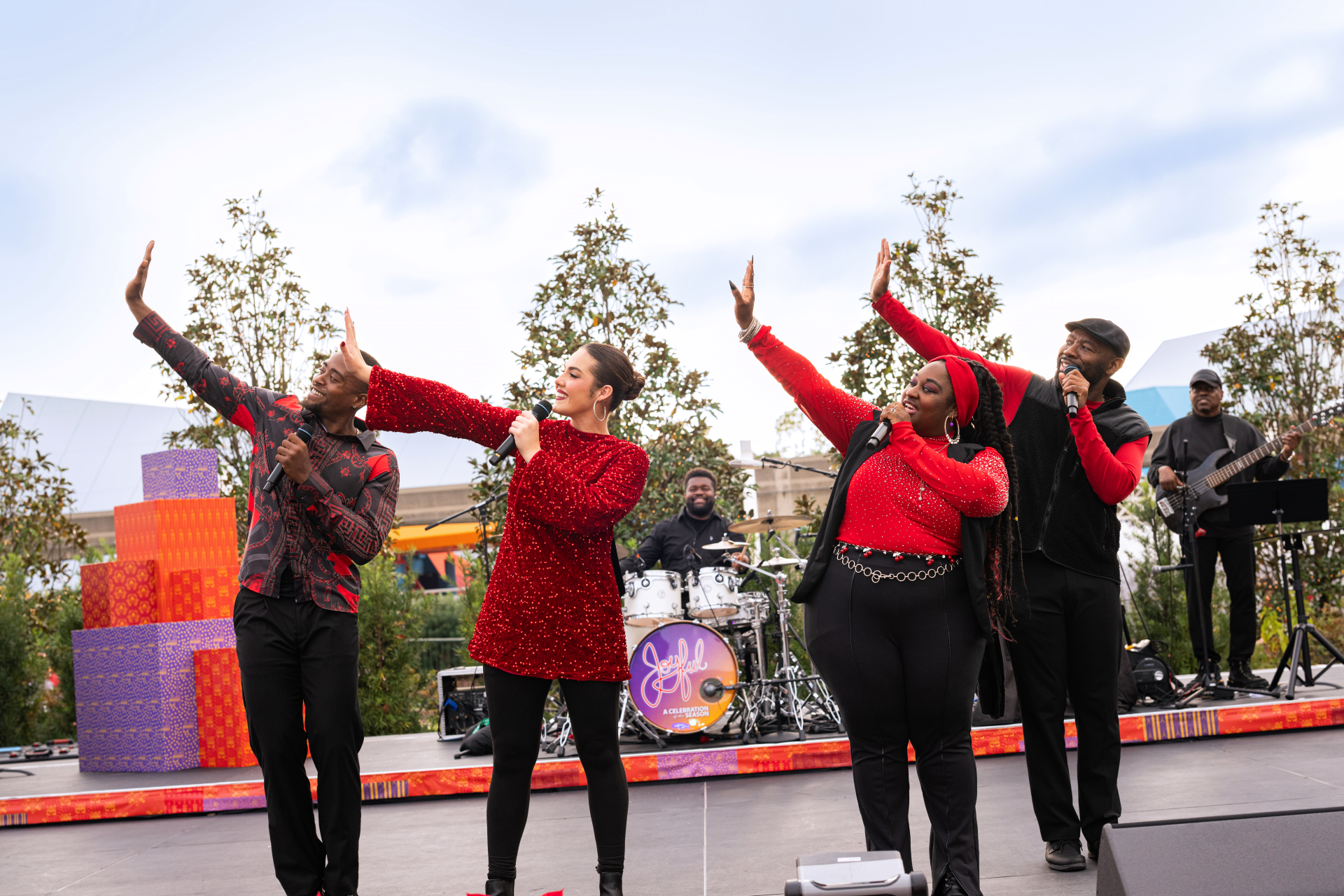 Festival of the Holidays Epcot Entertainment