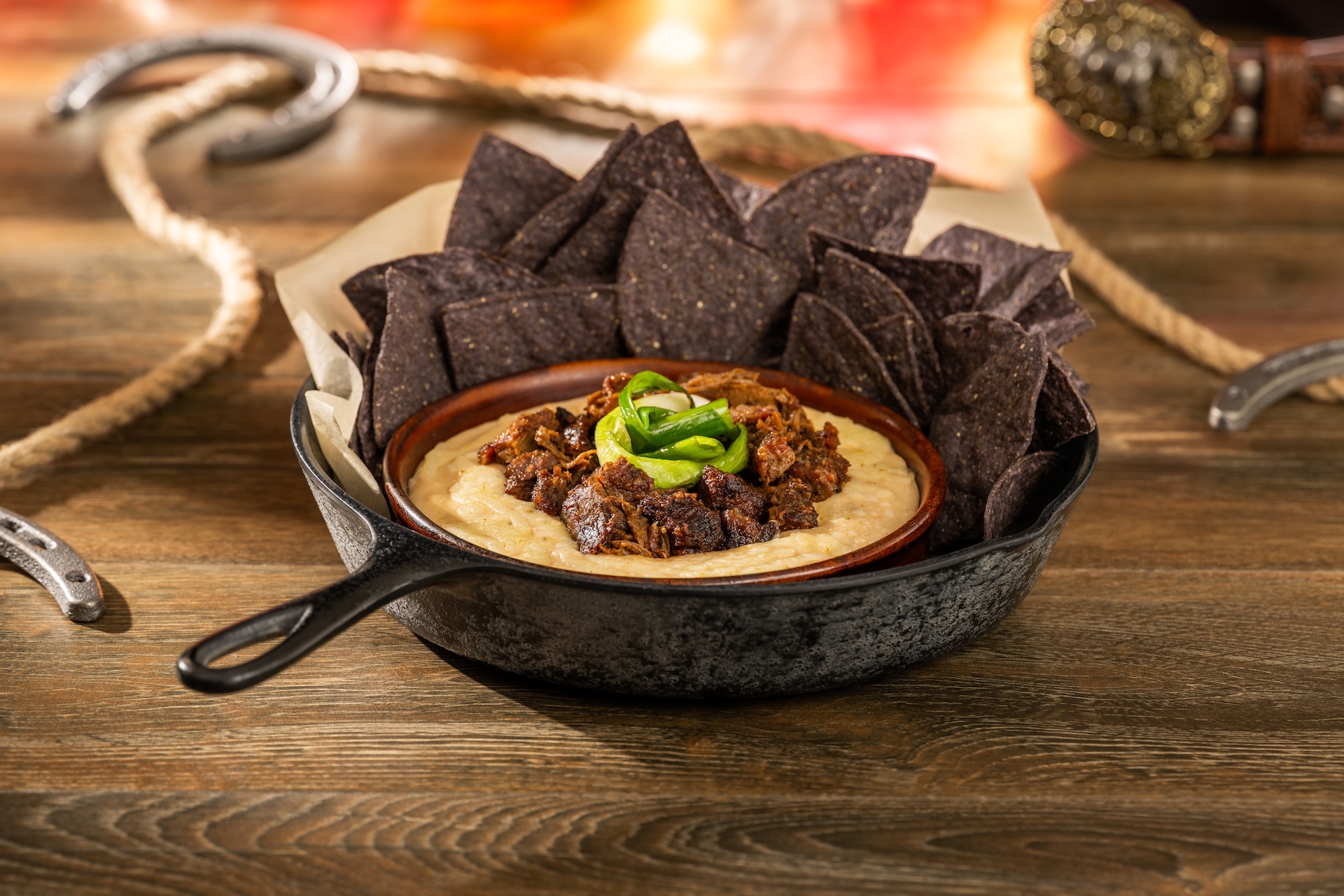Burnt Ends Diamond Horseshoe